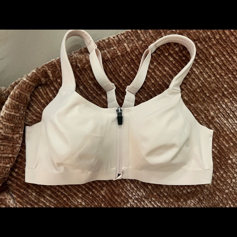 Victoria Secret Knockout Sports Bra